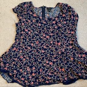 Torrid floral peplum top
